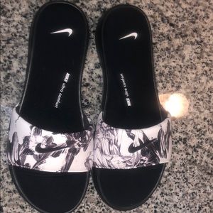 Nike slides